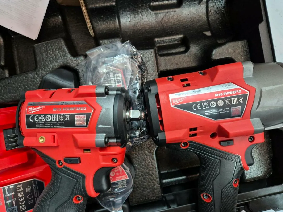 Milwaukee M12 & M18 Fuel Impact Wrench Kit - Image 4