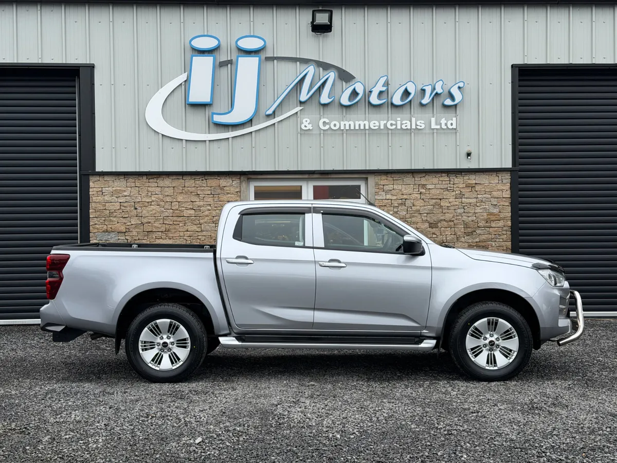 2021 ISUZU D-MAX DL20 1.9 4X4 - Image 4