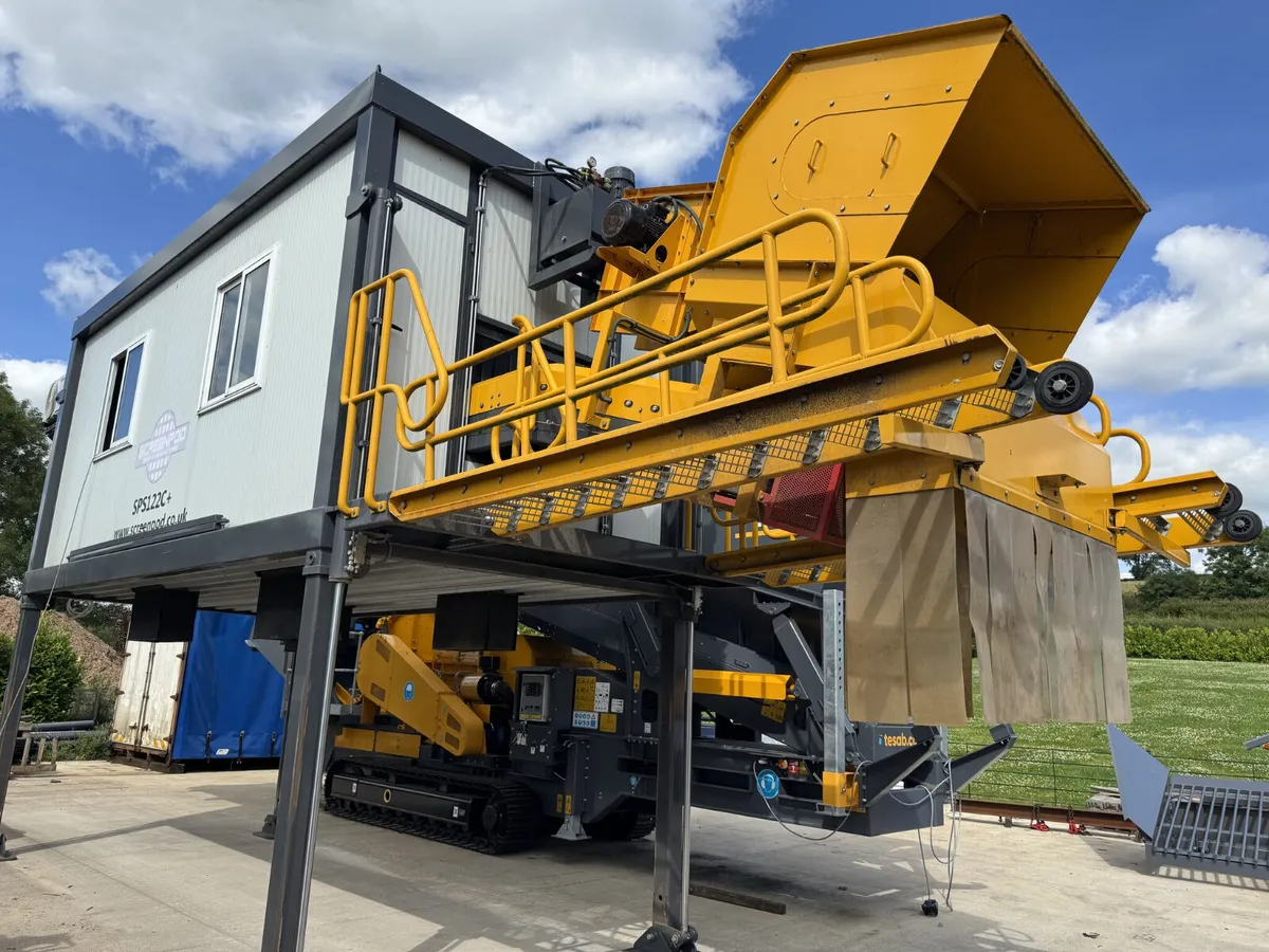 Picking Station - Image 1