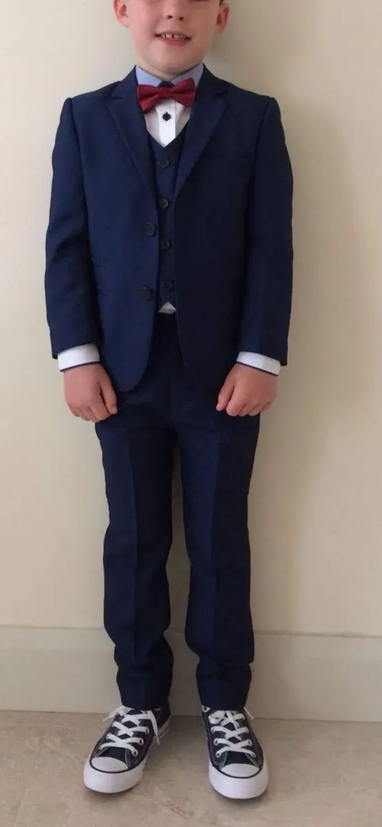 Boys communion suit - Image 2
