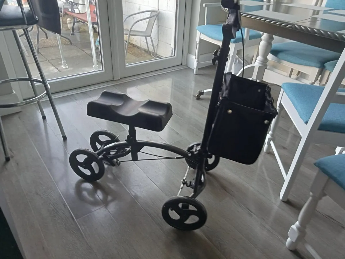 Brand new Knee walker - Image 2