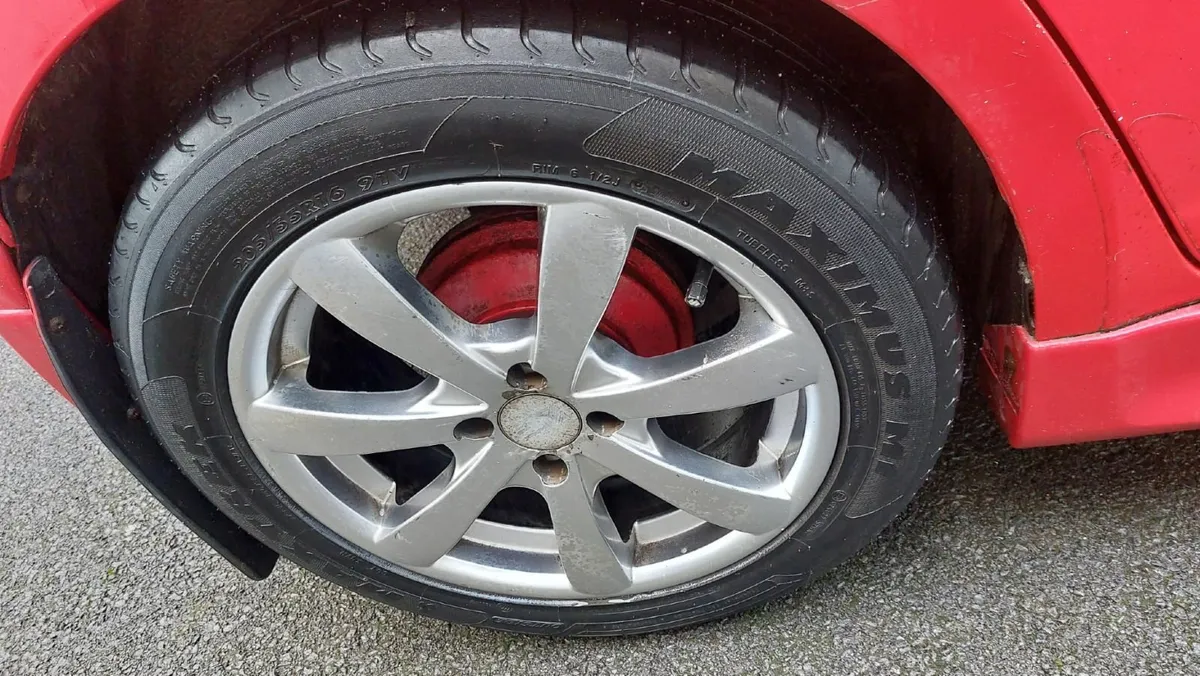 Suzuki swift - Image 1