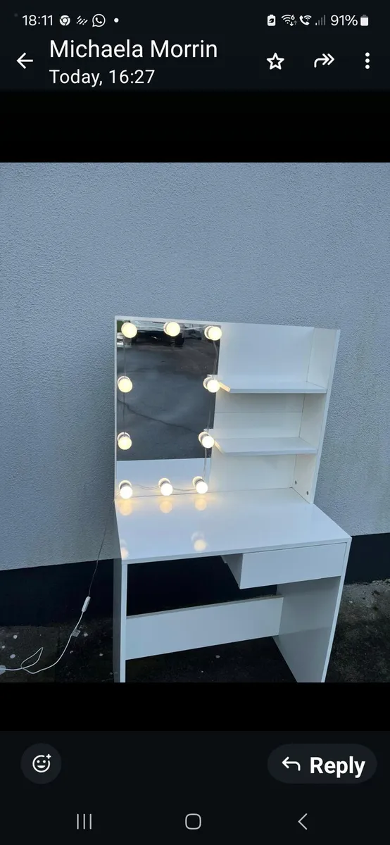 White Dressing table with LED Lights - Image 1