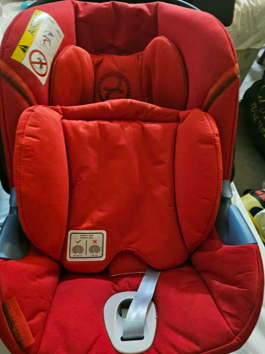 Car seats - Image 2