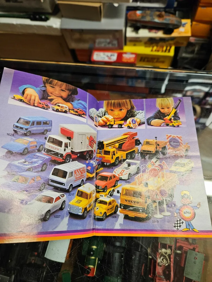 Siku Catalogue - Image 2