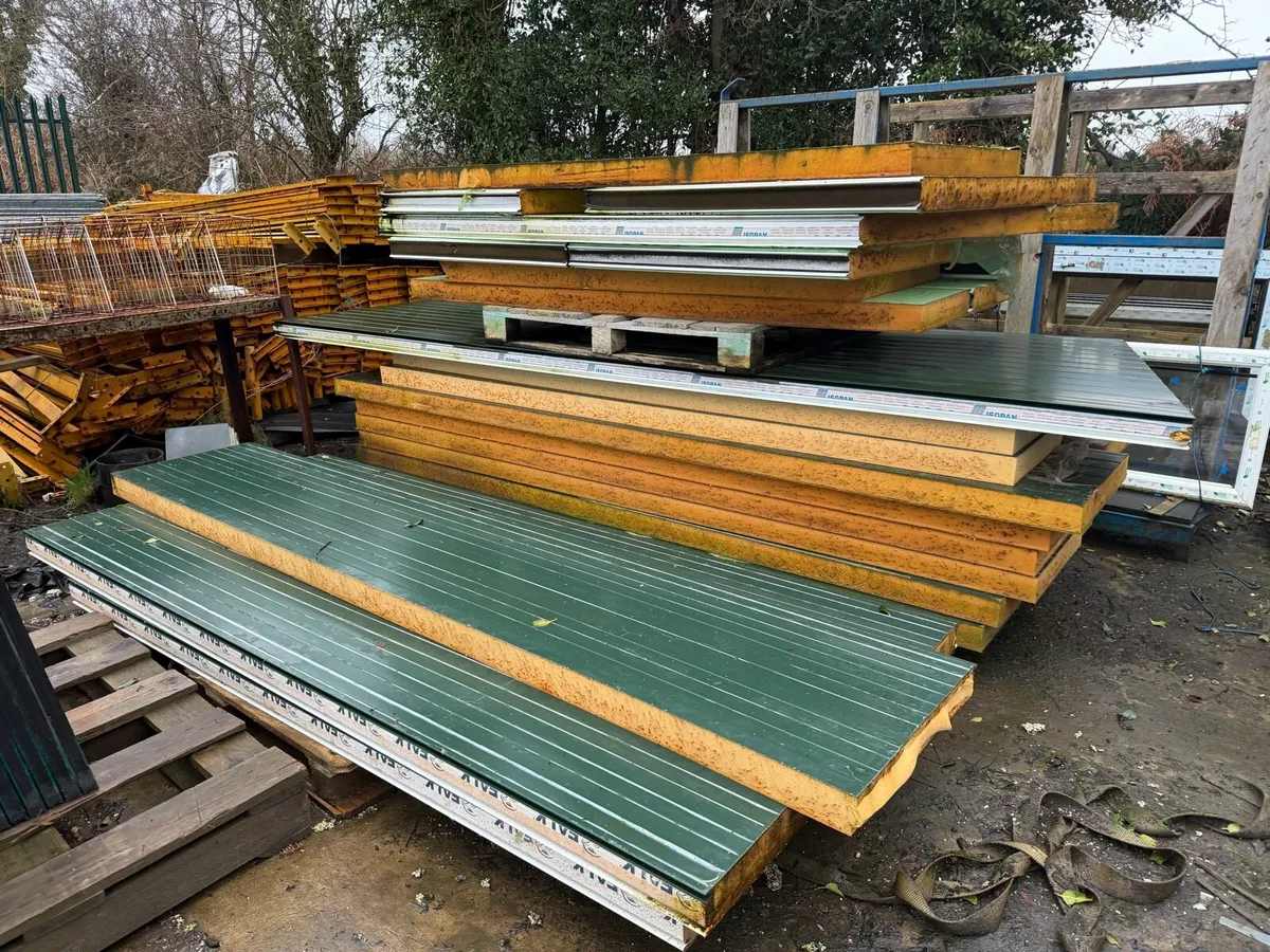 Insulation off cuts - Image 1