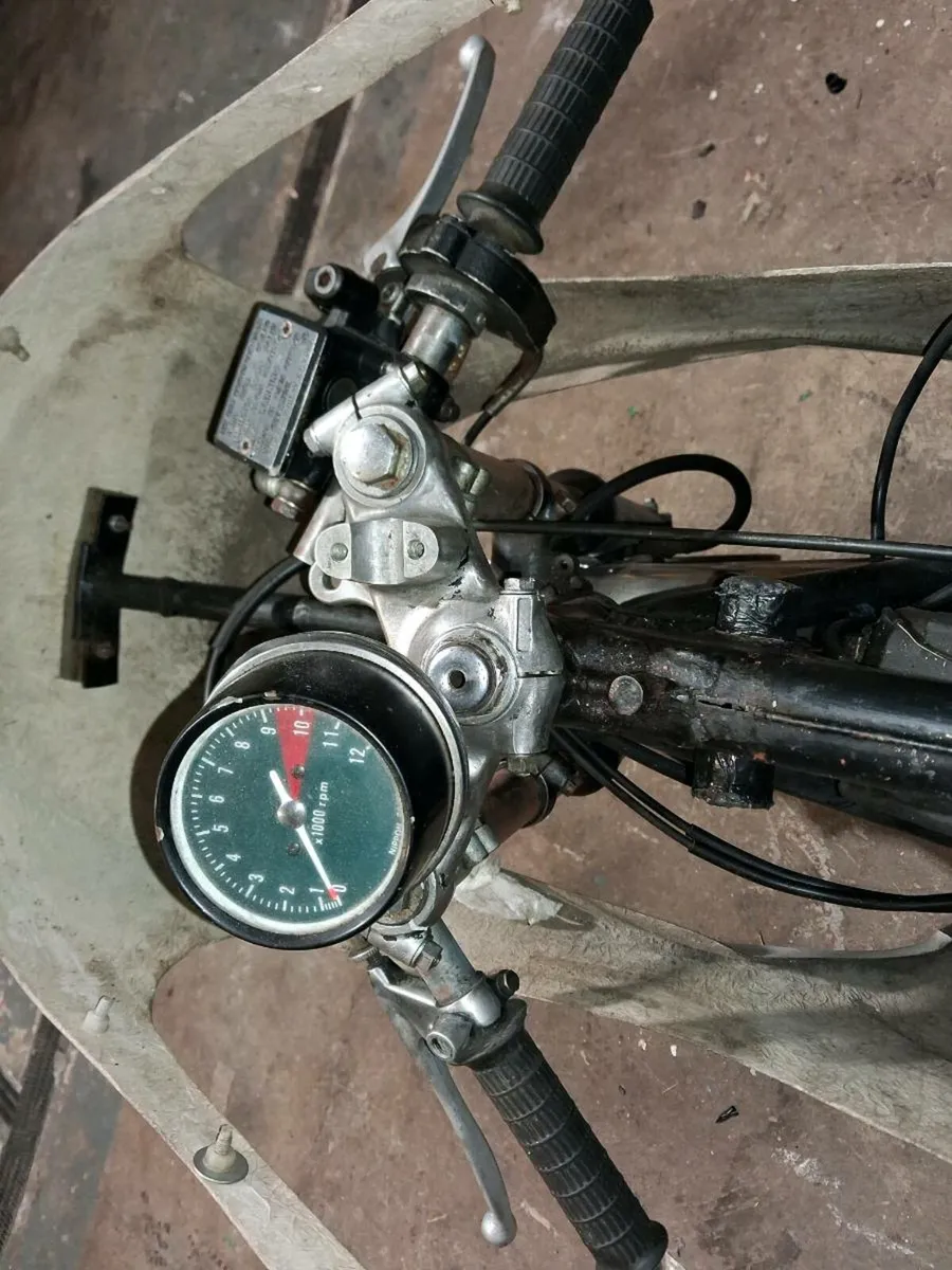 Honda 500 4 classic racer - Image 3