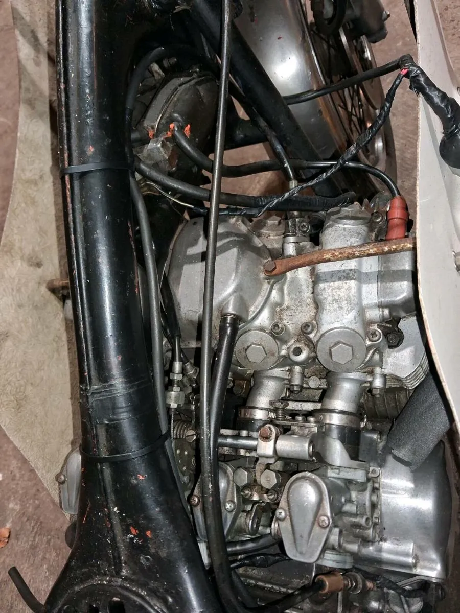 Honda 500 4 classic racer - Image 4