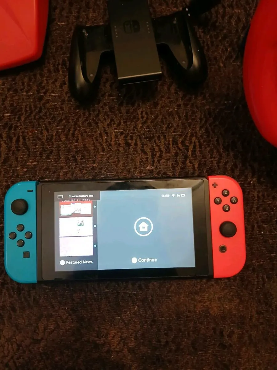 Nintendo swotch bundle - Image 3