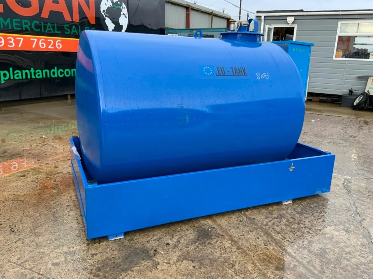 3000 LTR FUEL TANK / STORAGE BOWSER...2156H - Image 3