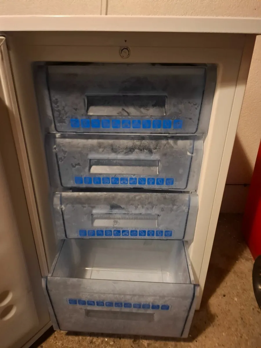 4 Drawer Freezer - Image 3