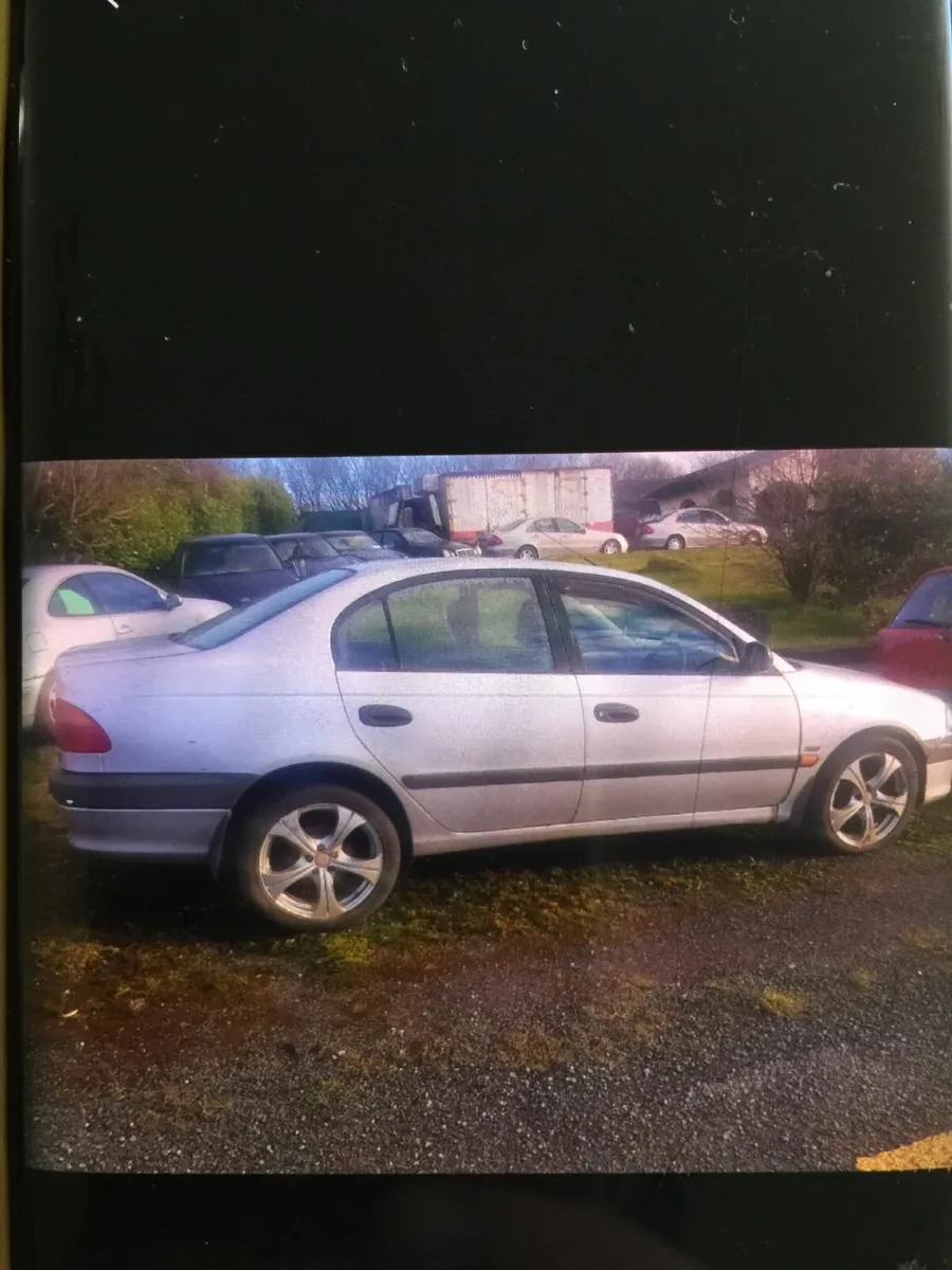 Toyota Avensis - Image 2