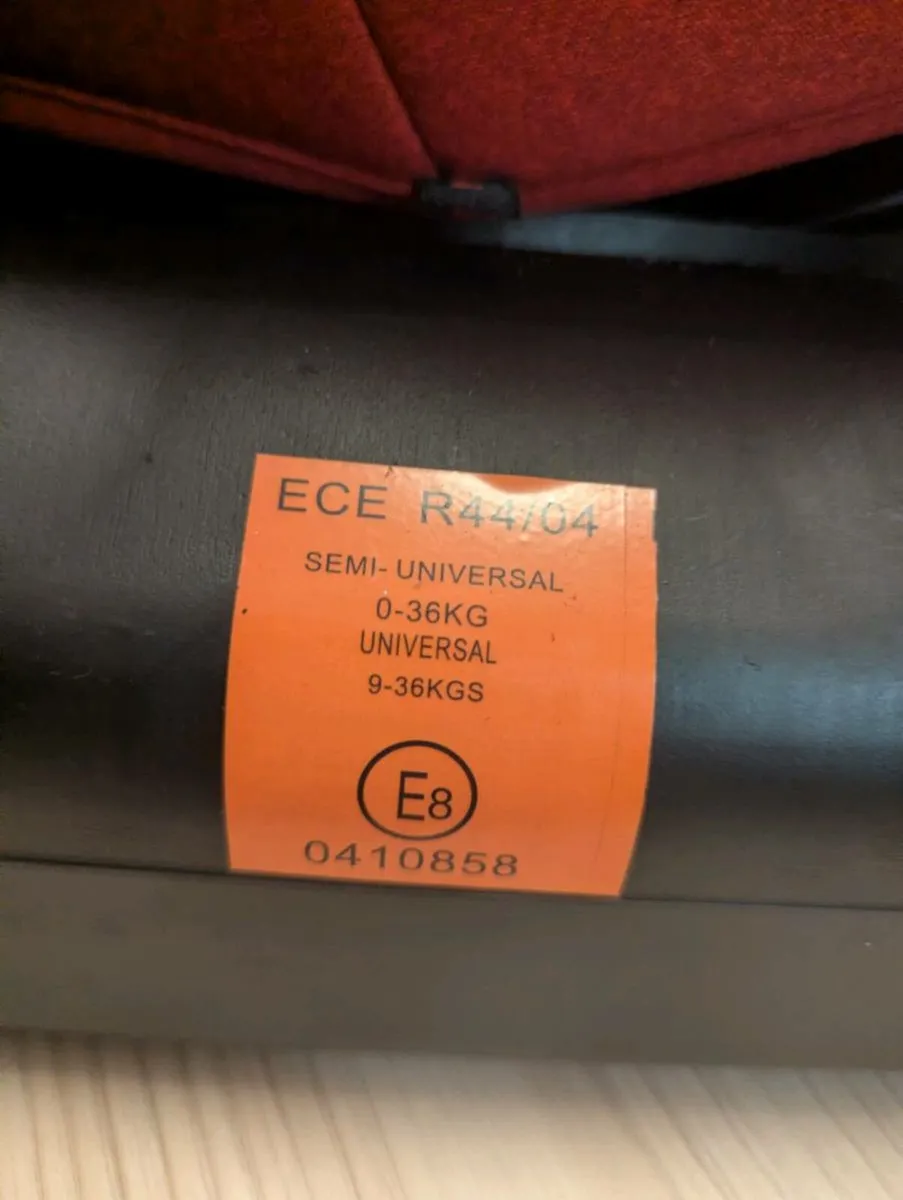 Infababy Max 360 isofix swivel car seat - Image 4