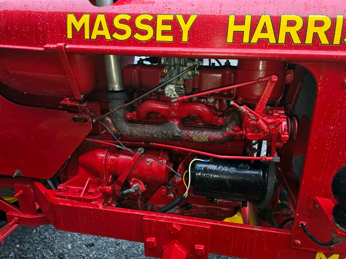 Massey Harris pony vintage tractor - Image 2