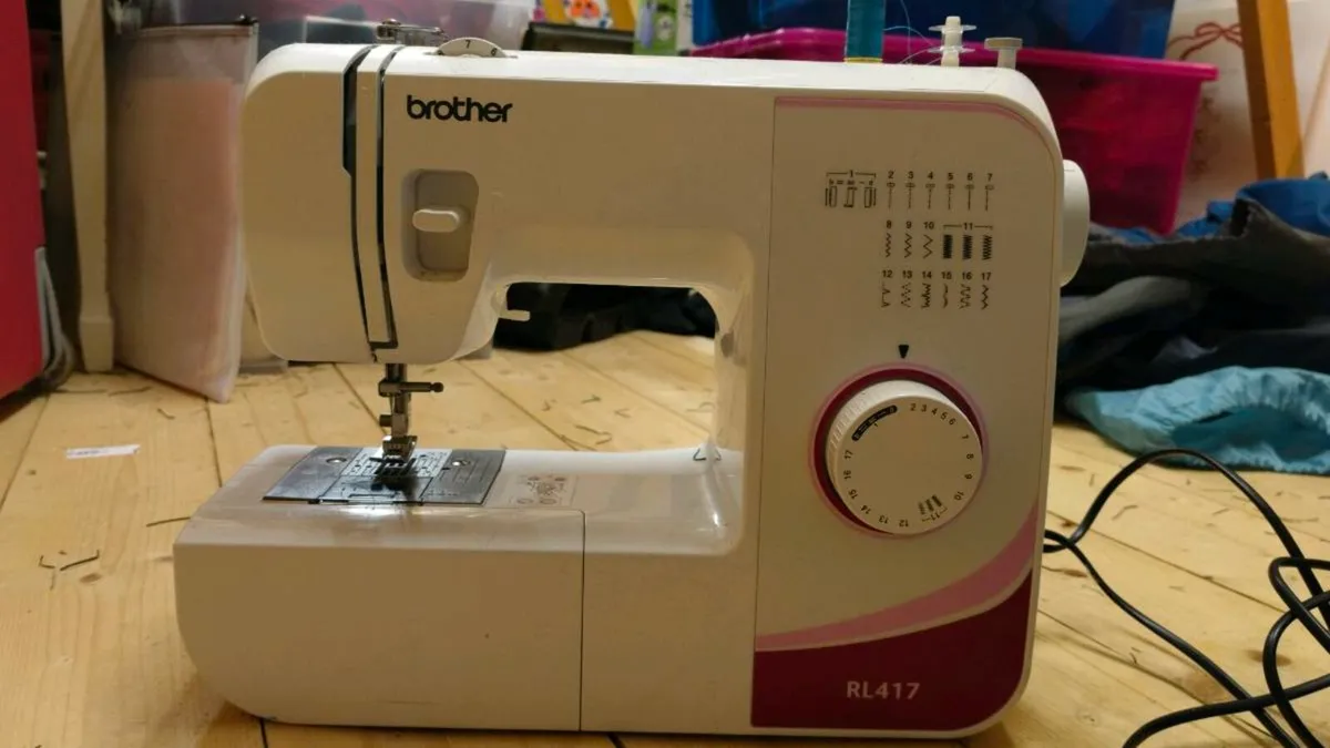 Brother RL417 Sewing Machine - Image 1
