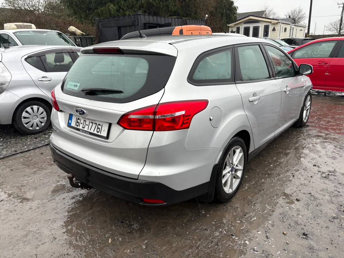 2016 Ford Focus 1.5 diesel driving - Image 4