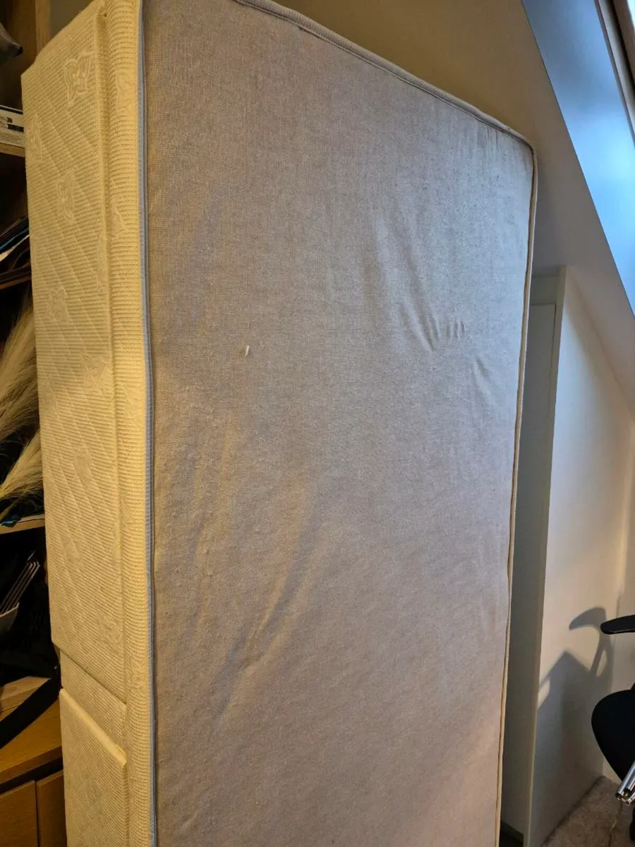 Single divan base free - Image 1