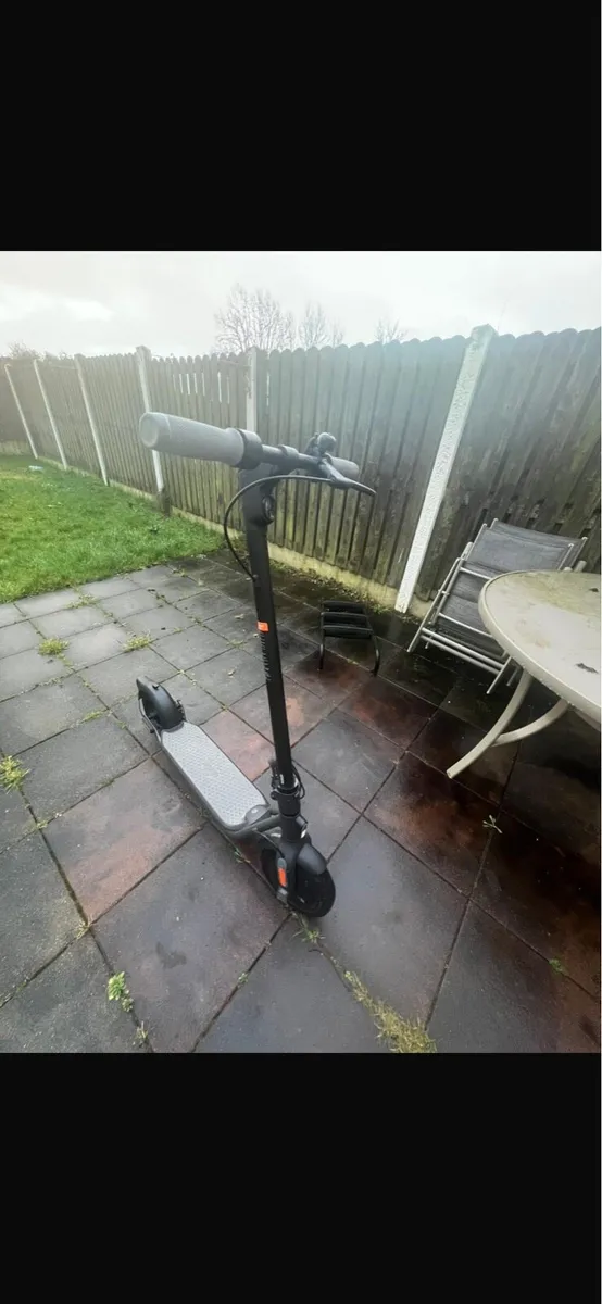 Segway ninebot electric scooter - Image 2