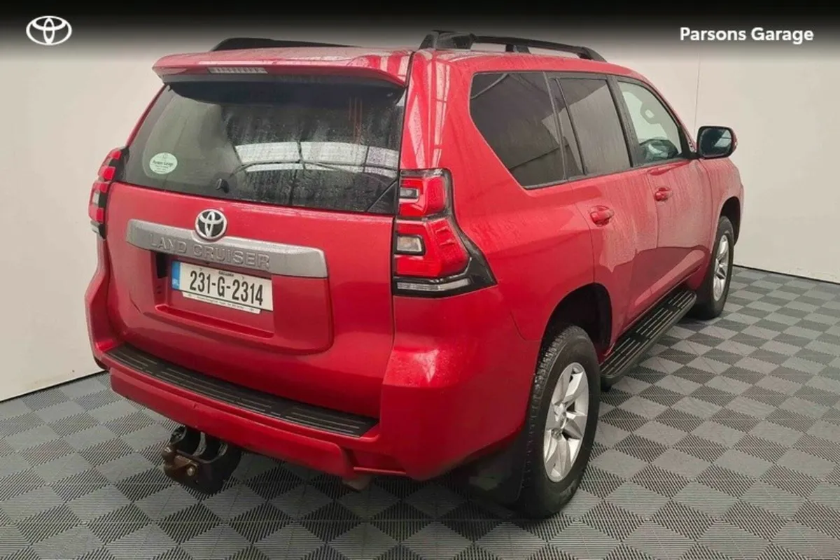 Toyota Land Cruiser LAND CRUISER LWB COMM A/T - Image 2