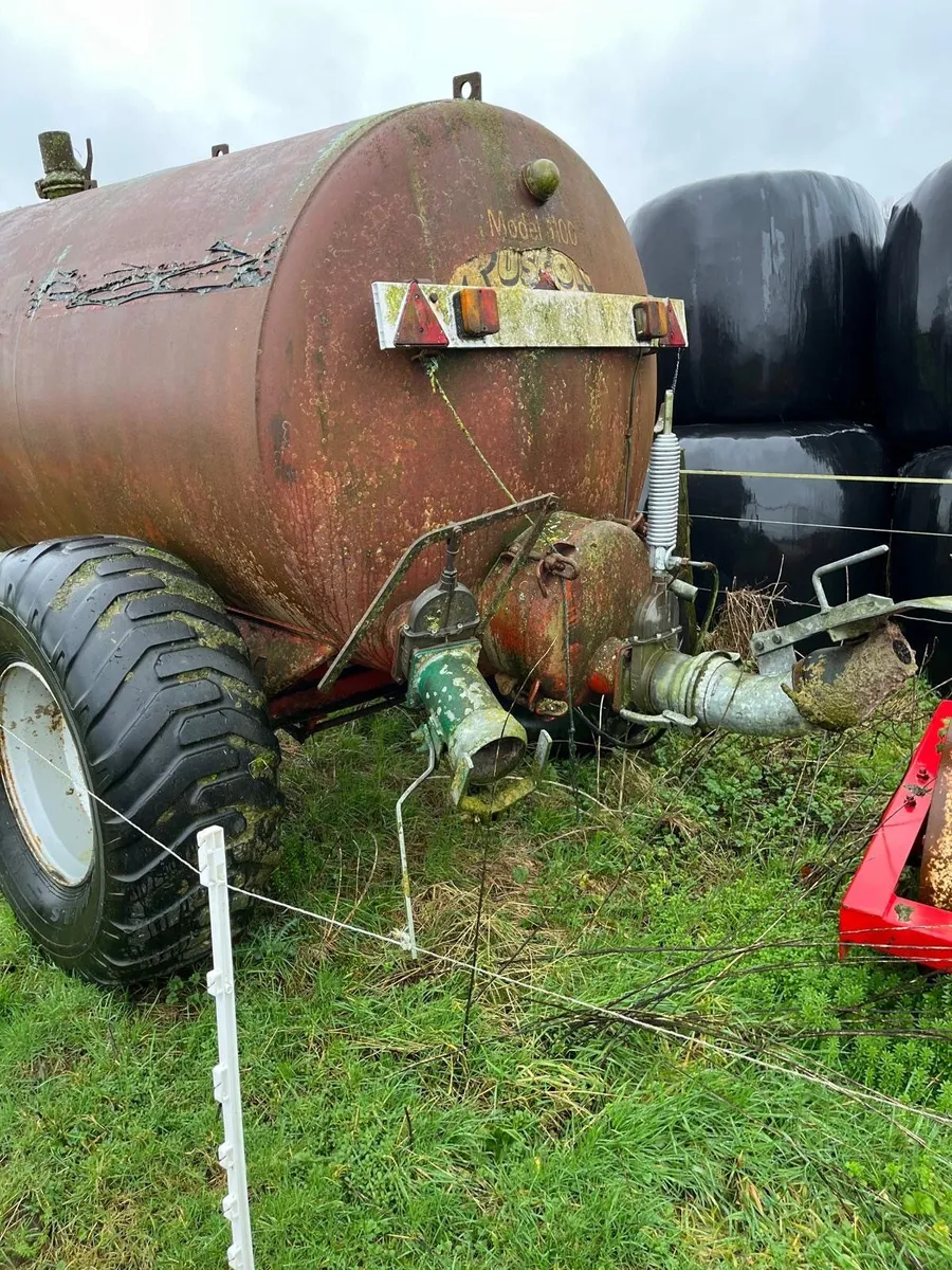 Farm machinery - Image 1