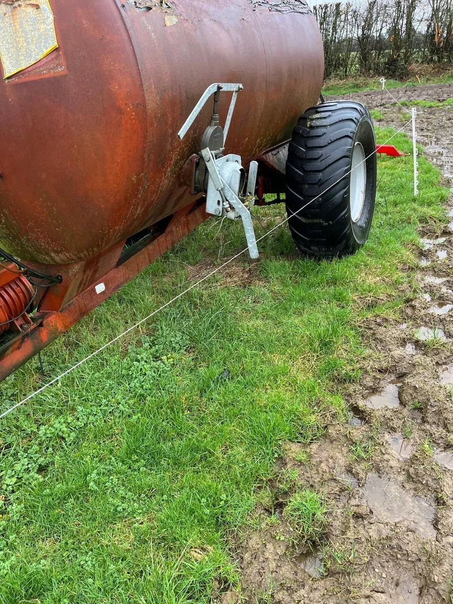 Farm machinery - Image 2