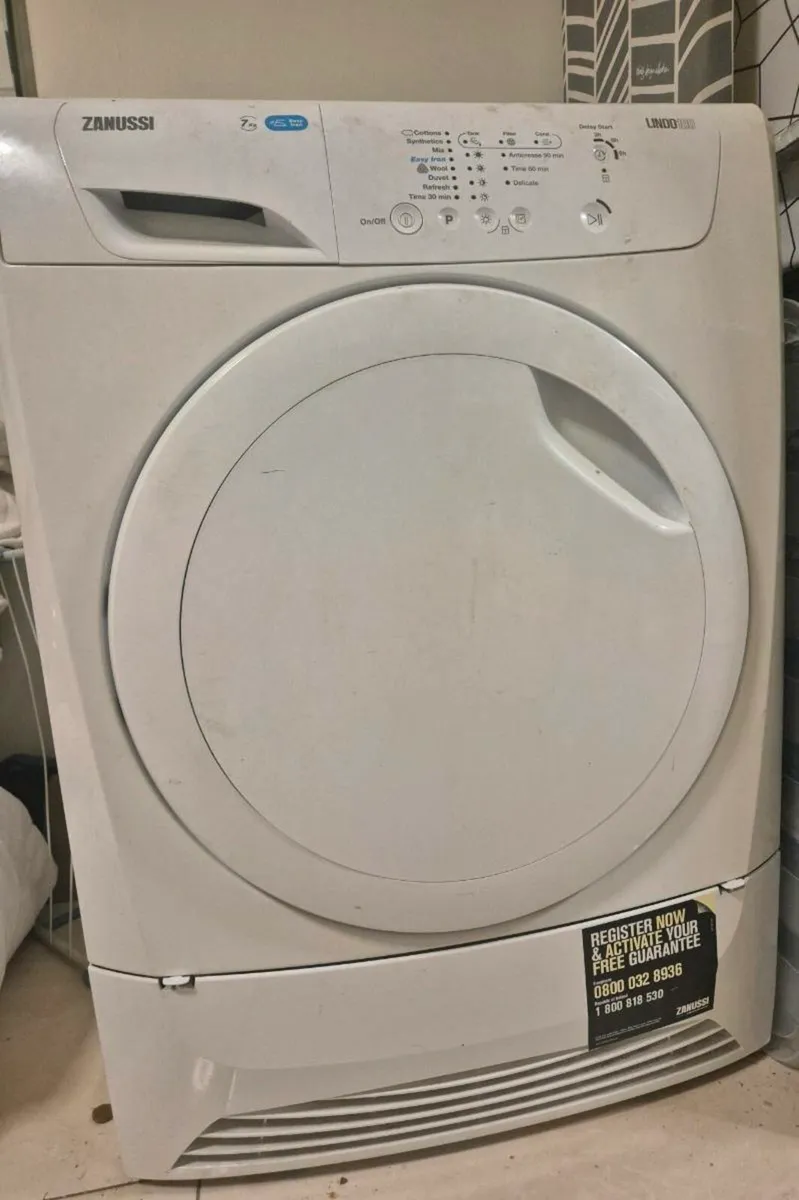Zanussi lindo100 condenser tumbledryer. - Image 1