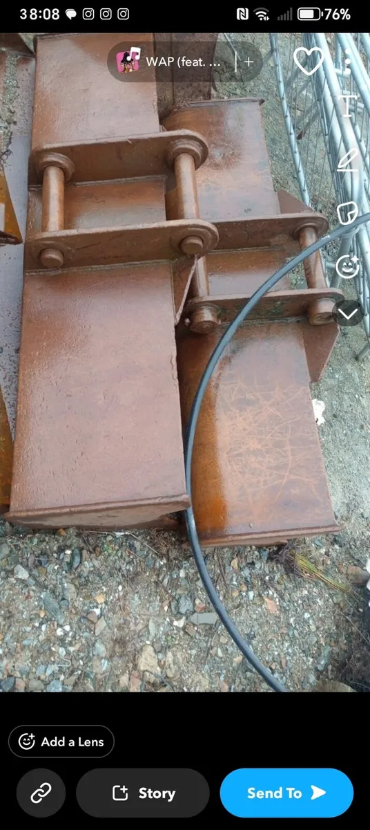 Selection of buckets from 4 ton till 13 ton - Image 1