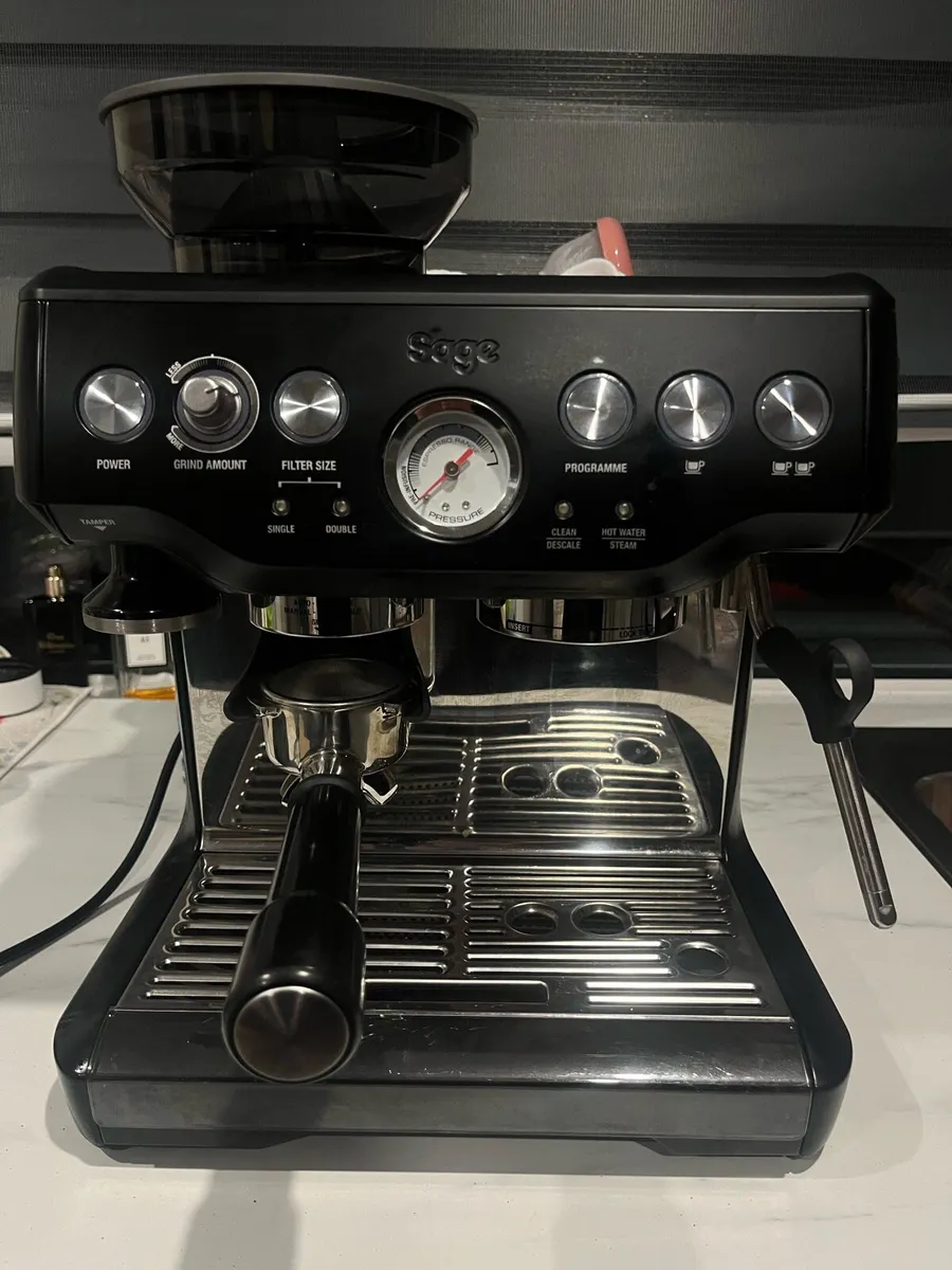 Sage barista express coffee machine - Image 1