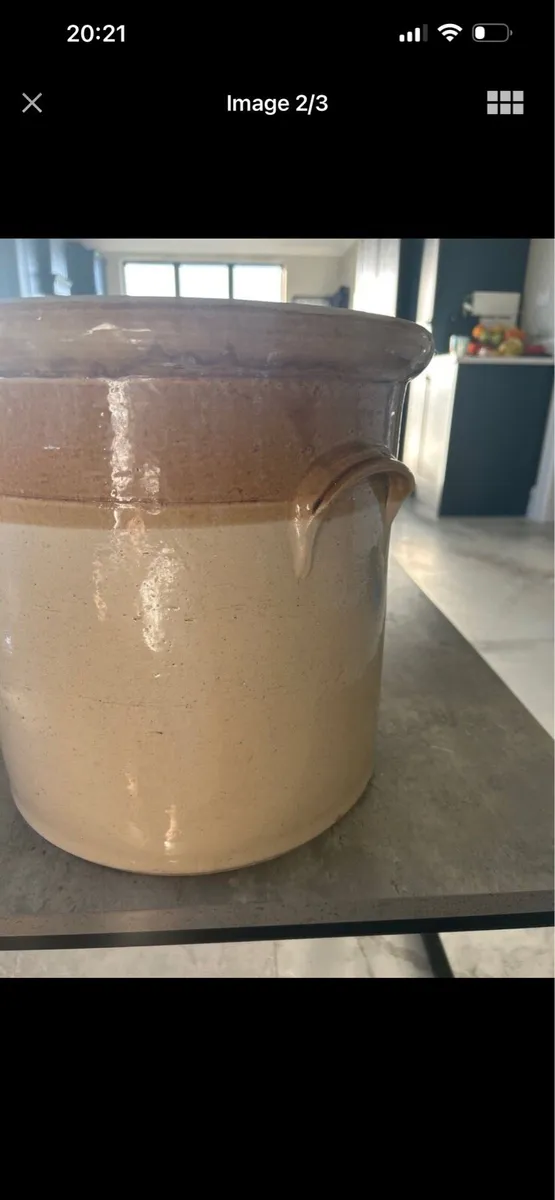 4 gallon stoneware Crock - Image 2