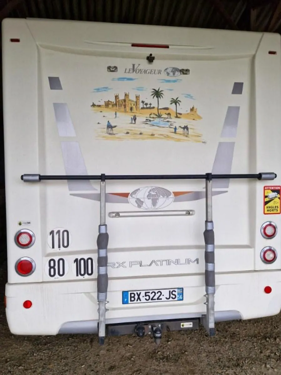 2011 La voyageur platinum rx 8 Mercedes Automatic - Image 4