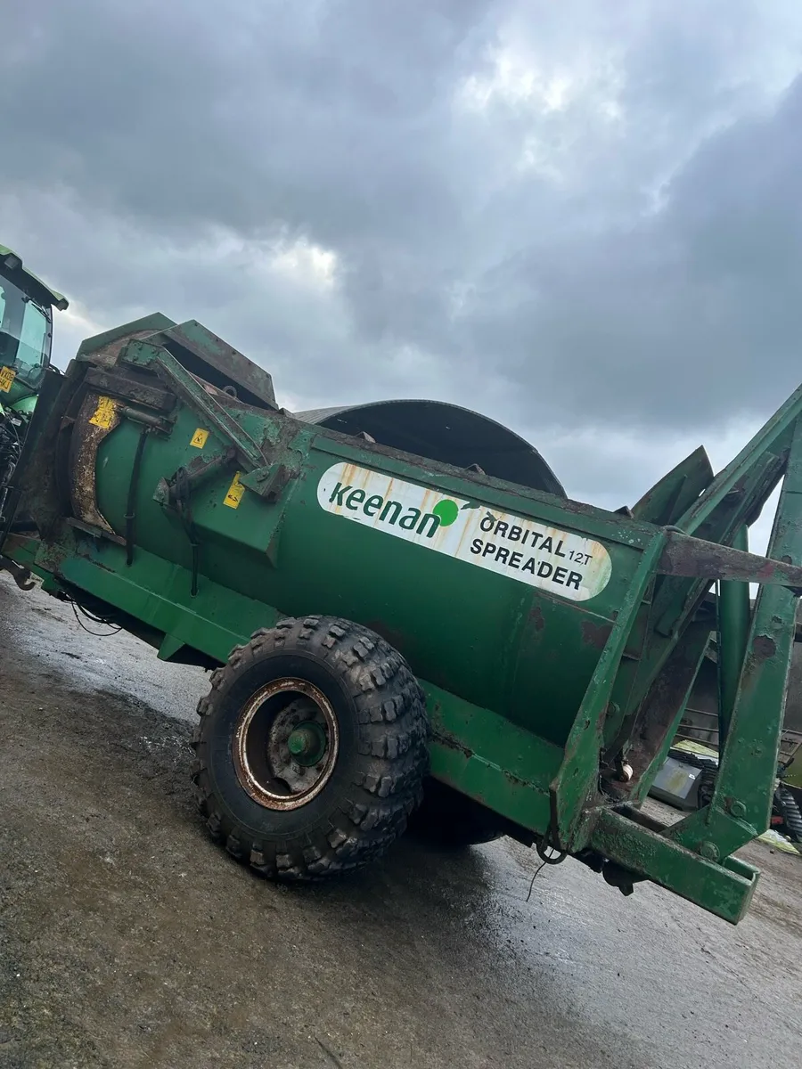 Keenan dung spreader - Image 1