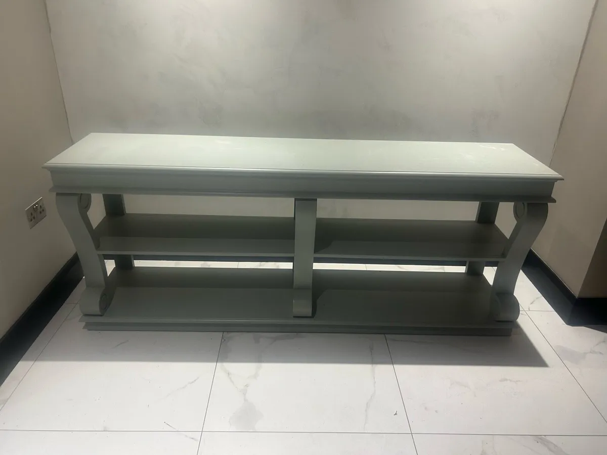 Console Table - Image 2