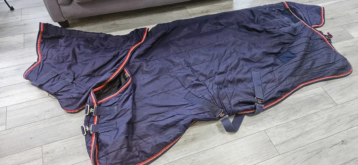 equestrian bridals and horse rugs - Image 2