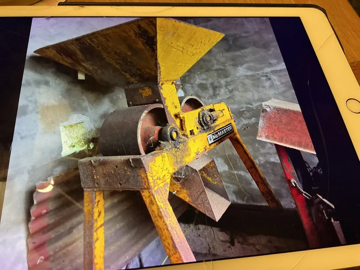 McMaster grain roller