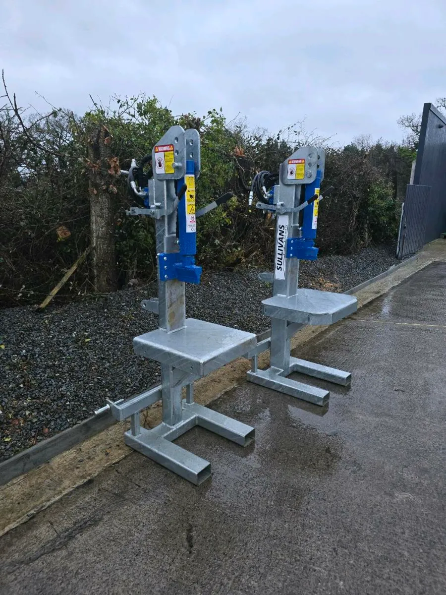 13 ton & 16 ton sullivans log splitters - Image 2