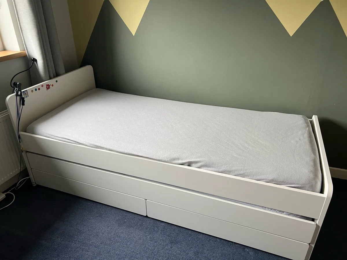 IKEA Slakt bed with trundle bed and storage - Image 1