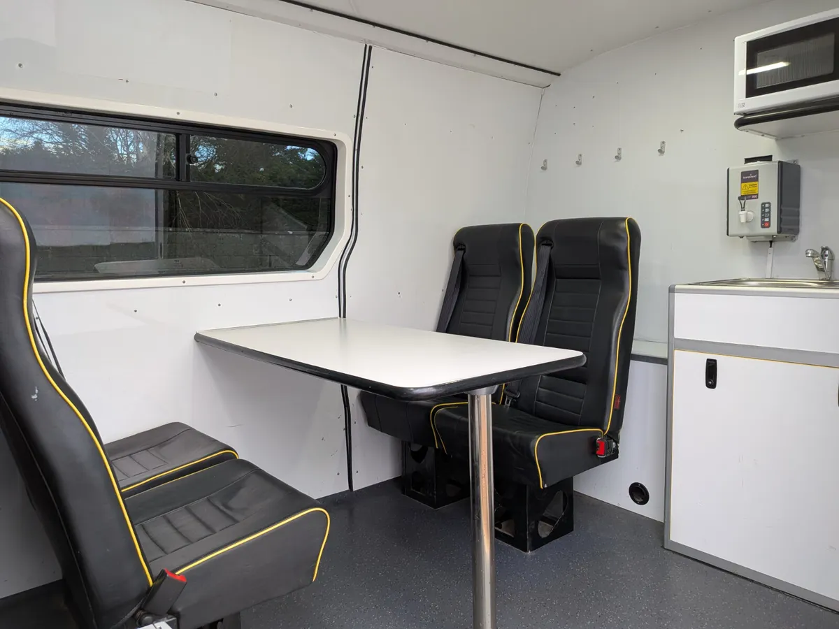 2020 Renault Master Camper / Welfare Van - Image 4