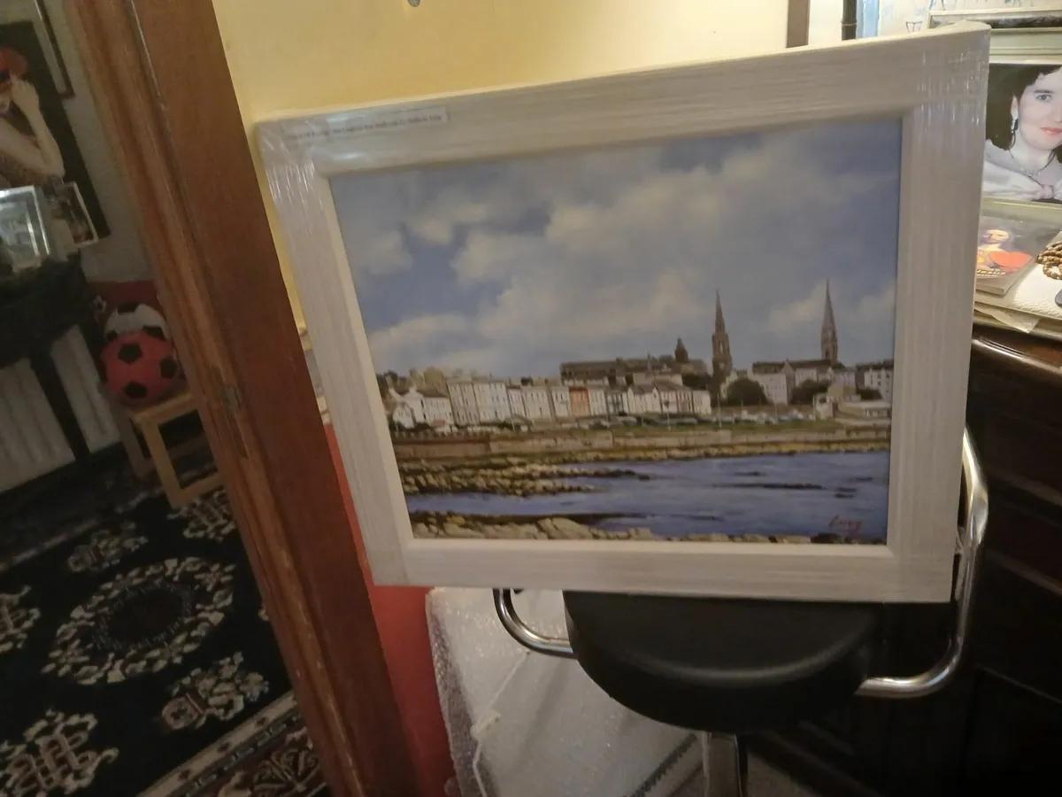 Original oil painting  dun laoghlire from sandycov - Image 3
