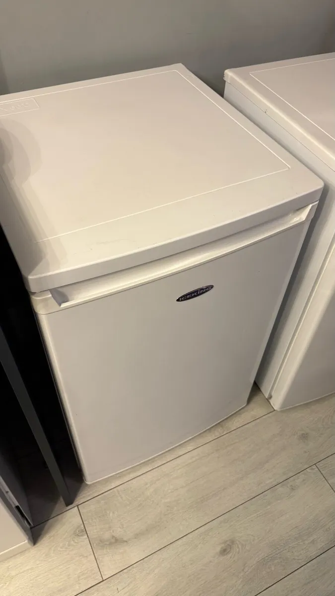 Undercounter fridge - Image 2