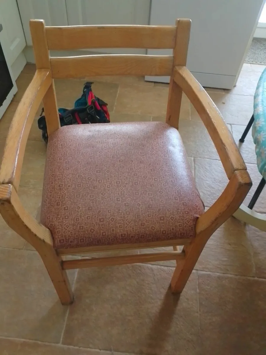 Dining chairs free - Image 1