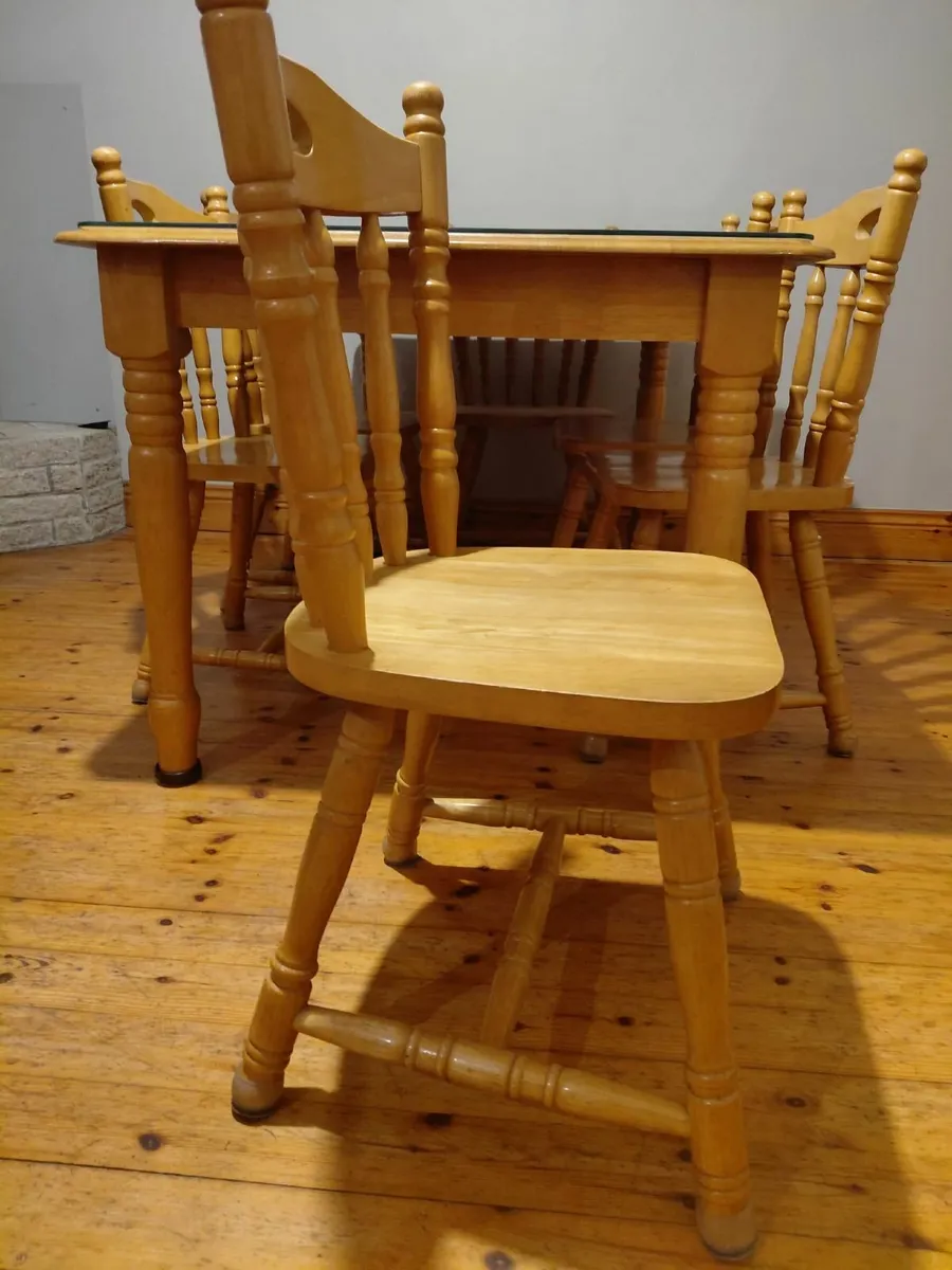 Kitchen table - Image 3