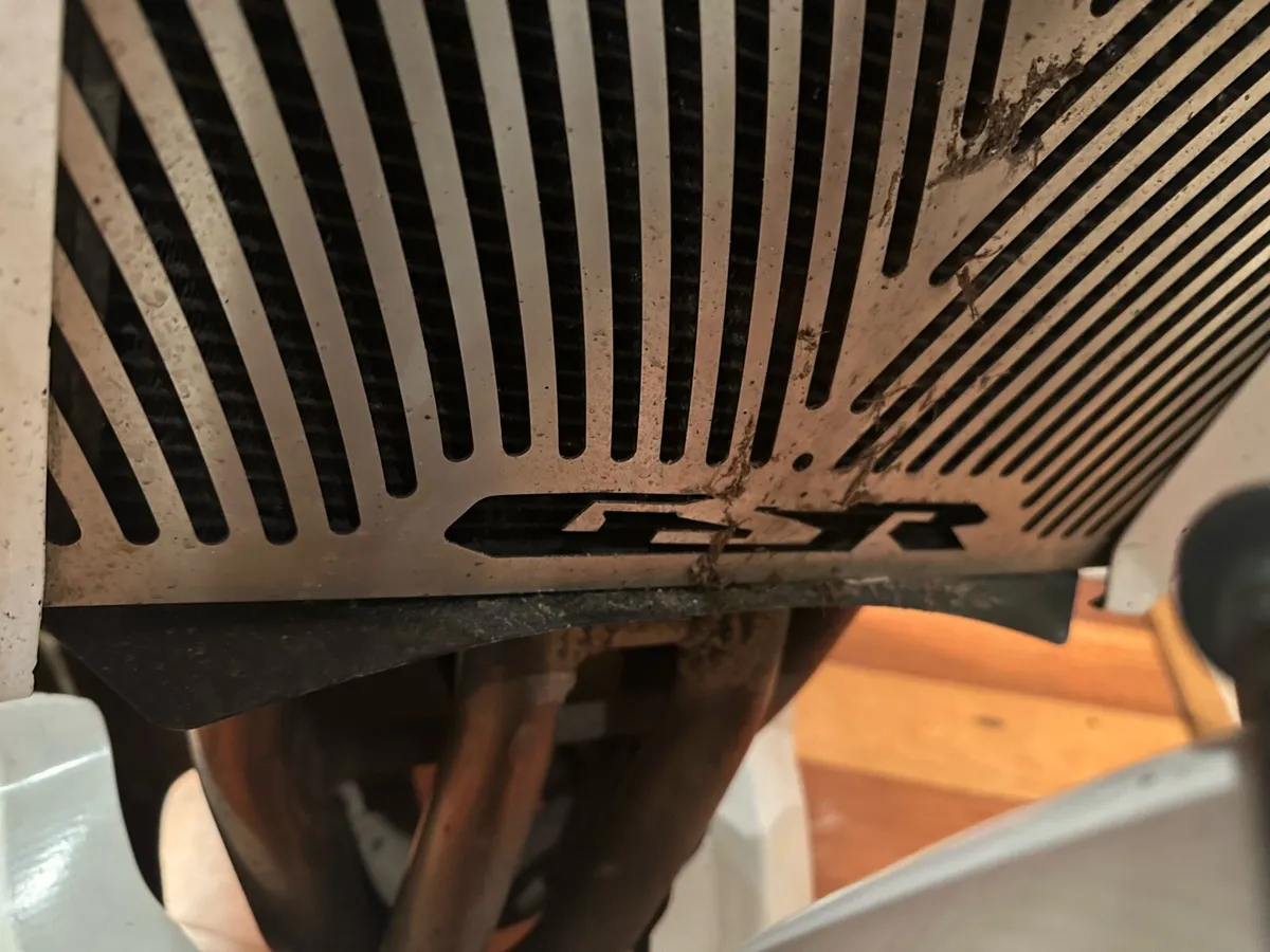 Suzuki GSR 600 - Image 3