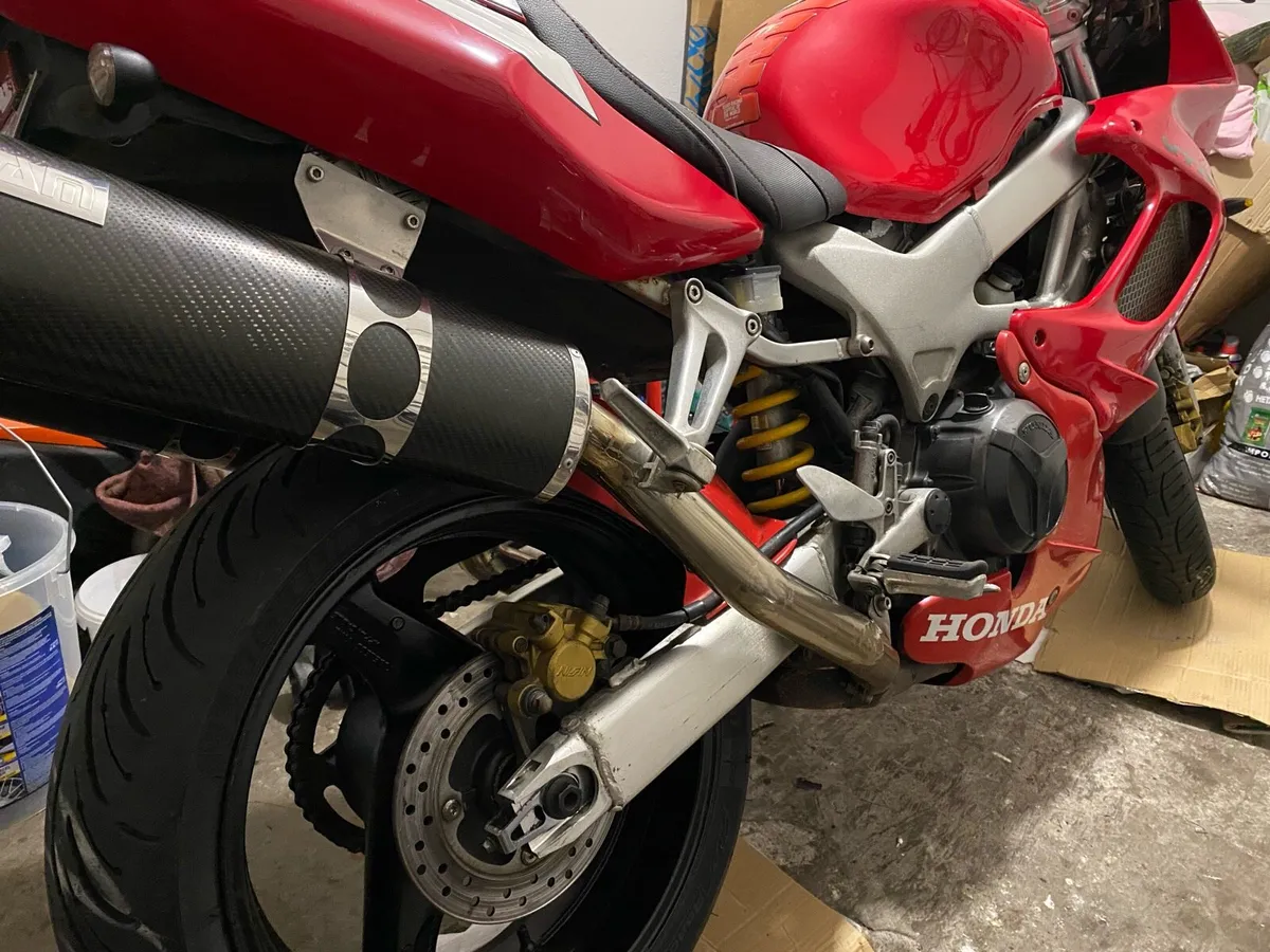 Vtr1000 firestorm - Image 2