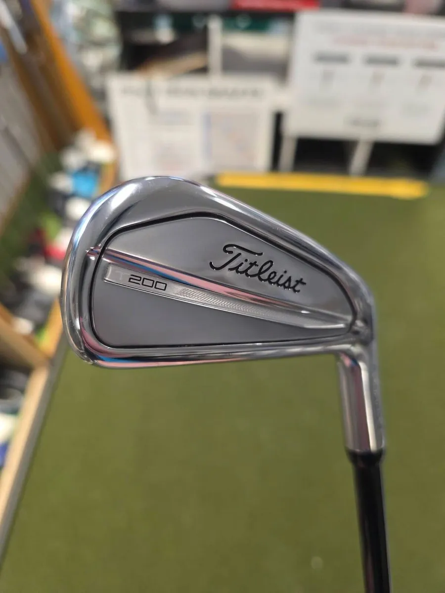 Titleist T200 Forged 2 Iron - Image 2