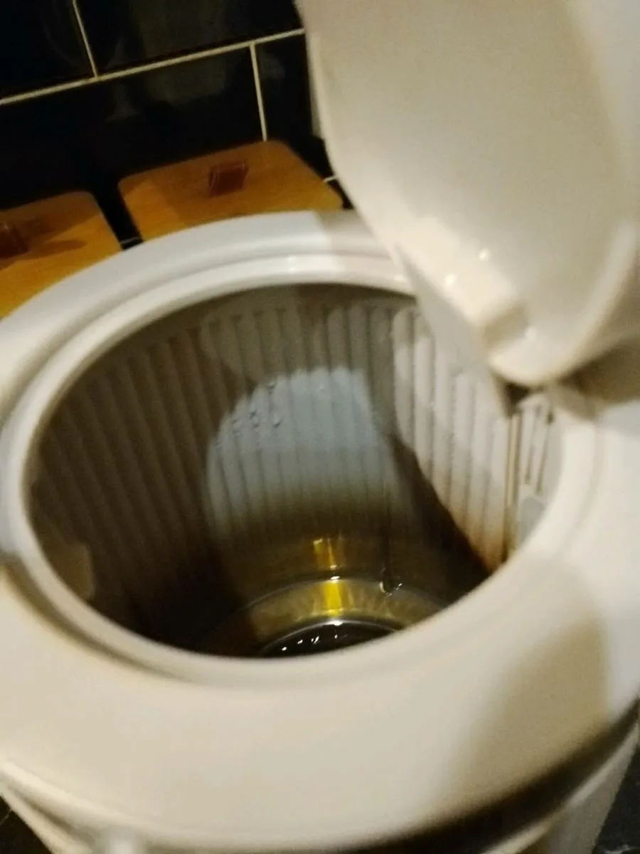 Russell Hobbs kettle and toaster 70 for the set - Image 4