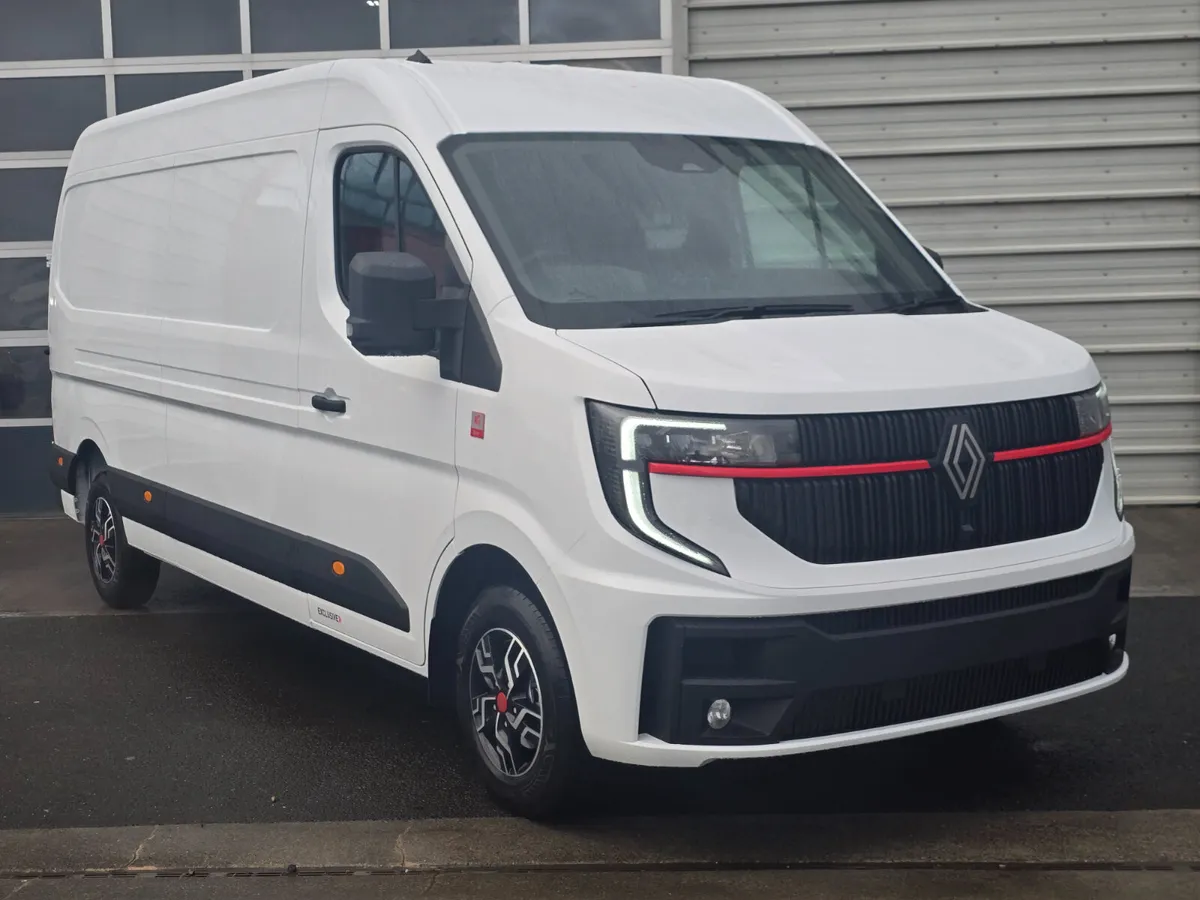 Renault Master Exclusive L3H2 170BHP Auto - Image 1