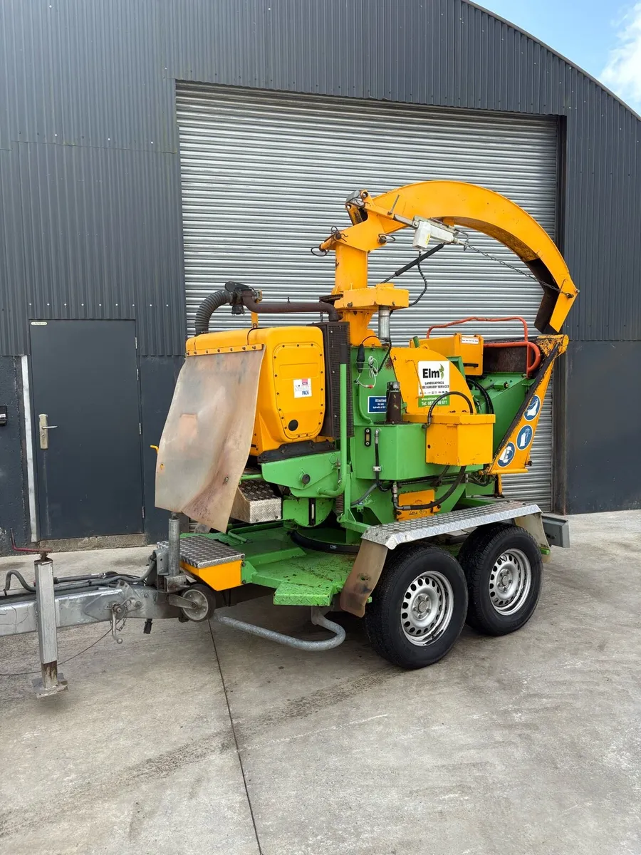 Heizo Hack wood chipper - Image 3