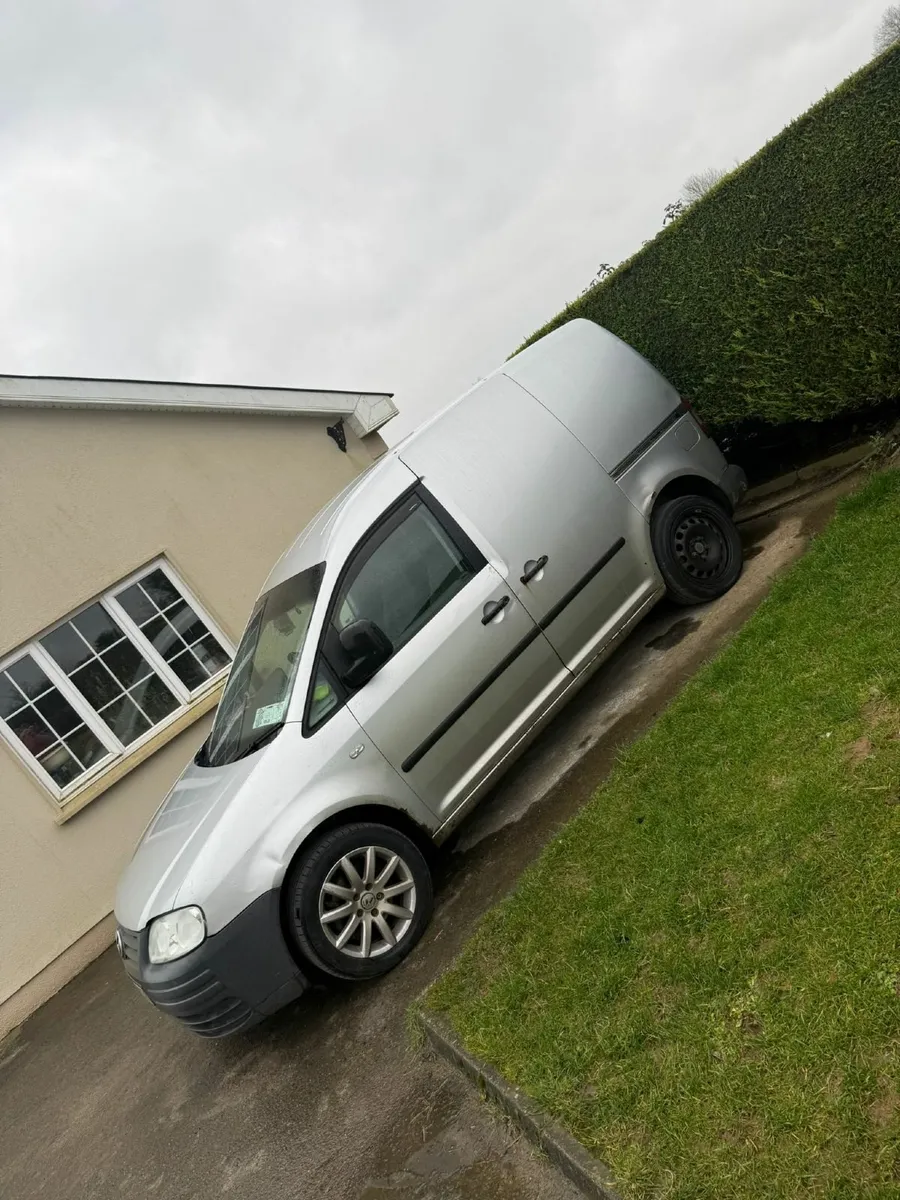 Volkswagen Caddy 2006 - Image 1