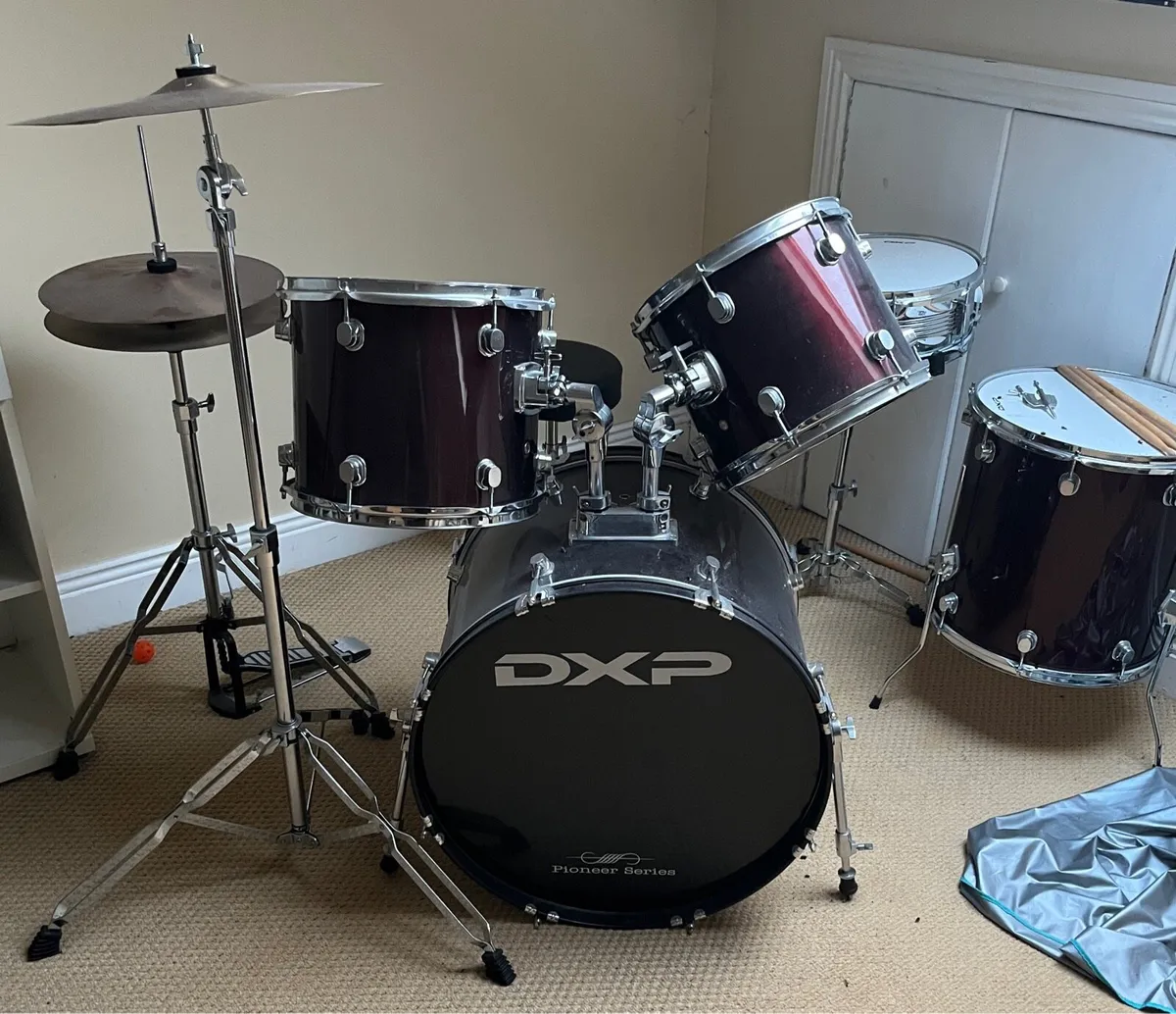 Beginners Drum Kit - Image 1