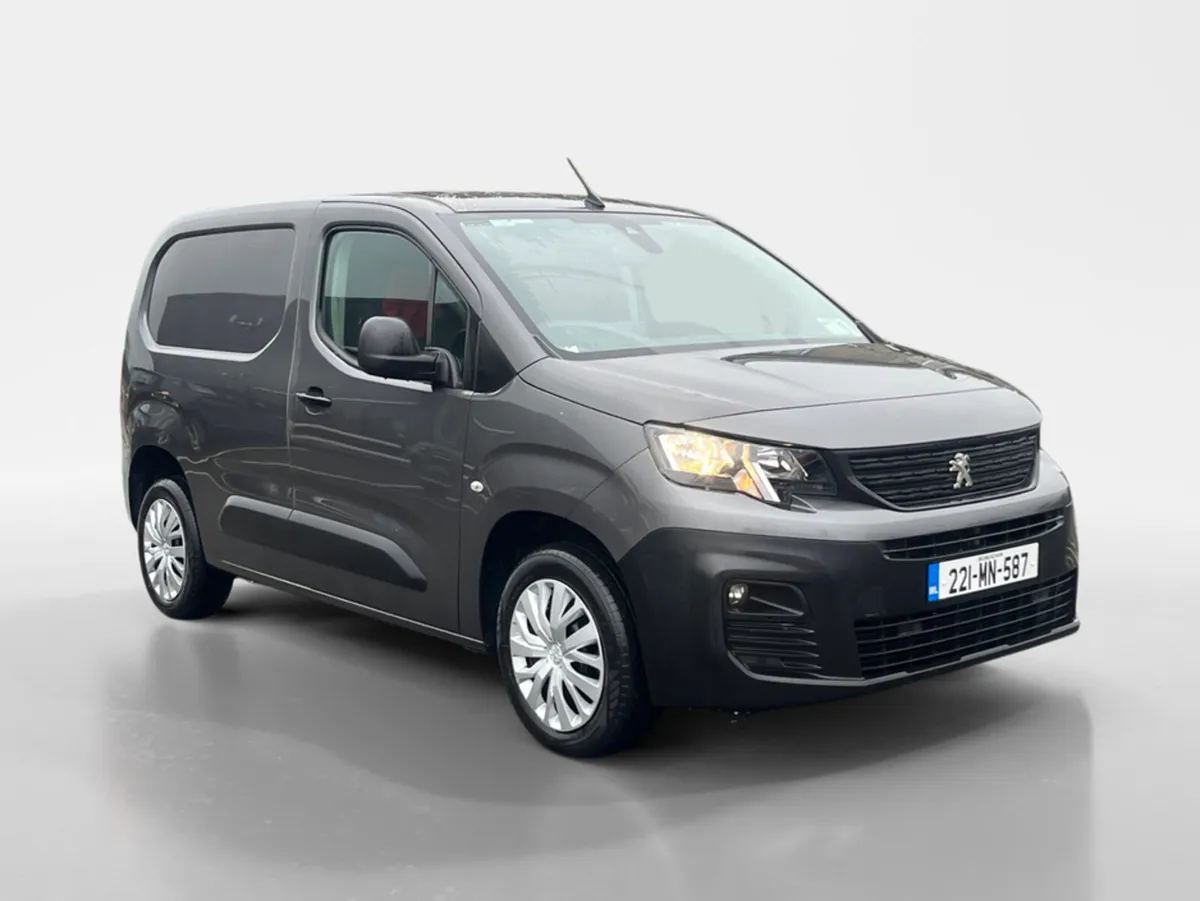 Peugeot Partner PROFESSIONAL PLUS 1.5 BLUE HDI - Image 1